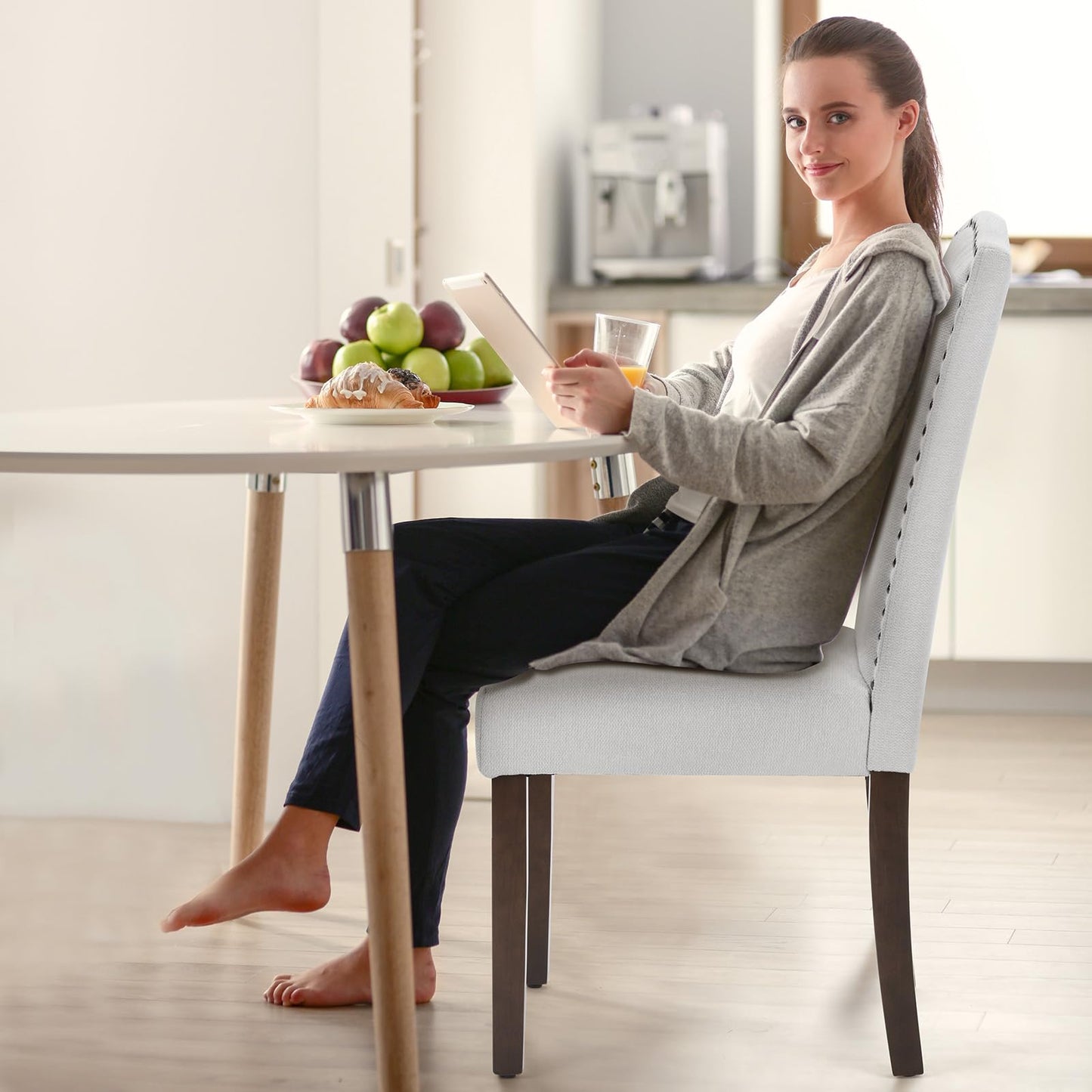 DUMOS Dining Chairs Set of 2, Modern Kitchen Table Chairs with Wooden Legs and Padded Seat, Mid Century Upholstered Accent Chairs for Dining Room Kitchen Living Room Restaurant, Beige
